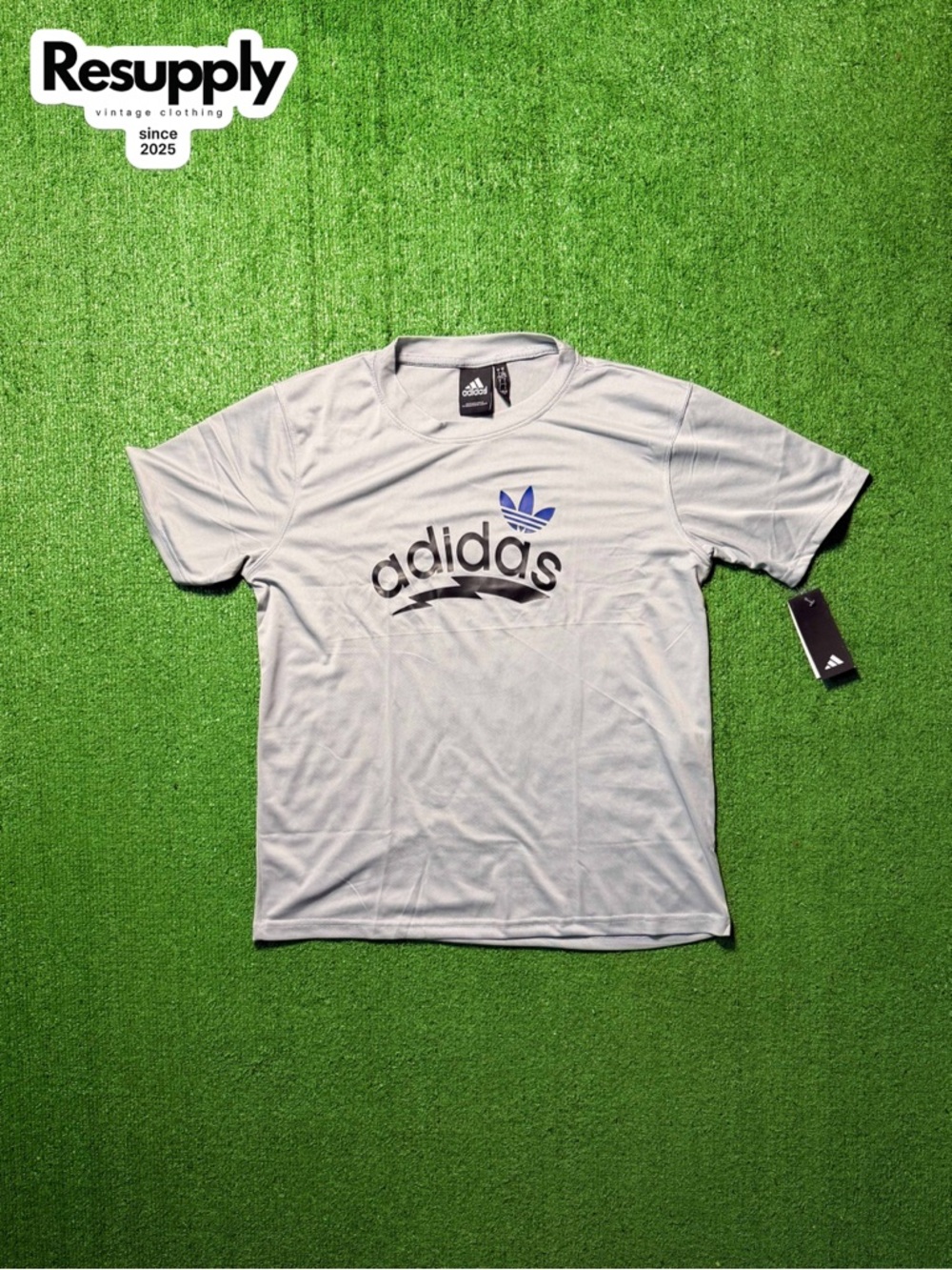 Adidas Grey Graphic Tee Size L